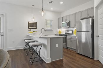 Model - magnolia townhome 2 bedroom/2.5 Bathroom with garage